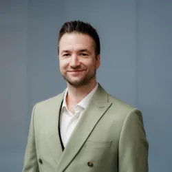 Фотография репетитора Иванец Михаил Сергеевич