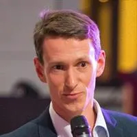 Фотография репетитора Михайлов Олег Викторович