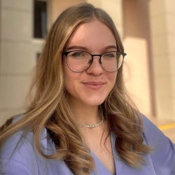 Фотография репетитора Турковская Анастасия Андреевна