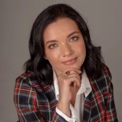 Фотография репетитора Кирсанова Виктория Александровна