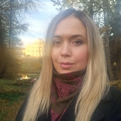 Фотография репетитора Илье Анастасия Викторовна