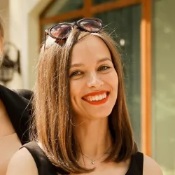 Фотография репетитора Фарухшина Айгуль Рашатовна