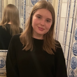 Фотография репетитора Громова Елизавета Борисовна