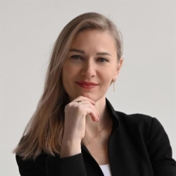 Фотография репетитора Тропина Екатерина Олеговна