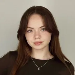 Фотография репетитора Сидорова Арина Николаевна