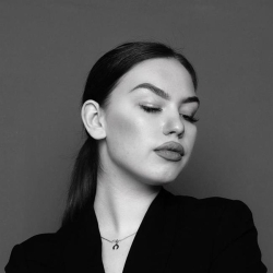 Фотография репетитора Федосеева Дарья Евгеньевна