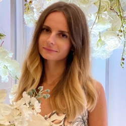 Фотография репетитора Кузнецова Евгения Геннадьевна