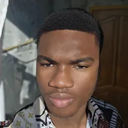 Фотография репетитора Гидеон Давид Увана-абаси