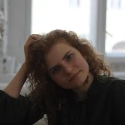 Фотография репетитора Пономарева Анна Евгеньевна