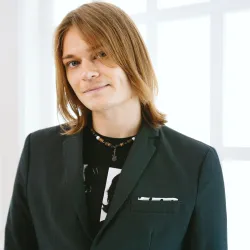 Фотография репетитора Попов Максим Александрович