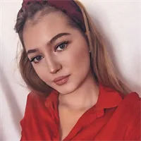 Фотография репетитора Усманова Элина Ренатовна