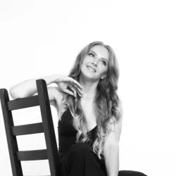 Фотография репетитора Шестакова Зоя Сергеевна