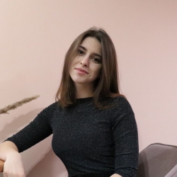 Фотография репетитора Евтеева Александра Дмитриевна