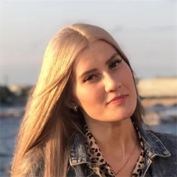 Фотография репетитора Мухтудинова Алина Ибрагимовна