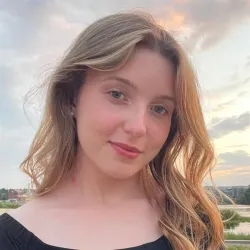 Фотография репетитора Ильина Александра Александровна