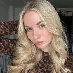 Фотография репетитора Малова Ангелина Михайловна