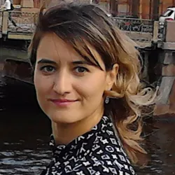 Фотография репетитора Якоцуц Оксана Сергеевна