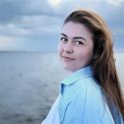 Фотография репетитора Иванисова Елизавета Сергеевна
