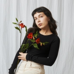 Фотография репетитора Зверева Анна Андреевна