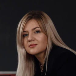 Фотография репетитора Иванова Елизавета Дмитриевна