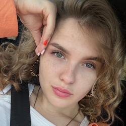 Фотография репетитора Ащепкова Арина Юрьевна