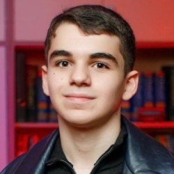 Фотография репетитора Алексанян Артём Амаякович