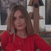 Фотография репетитора Давыденко Полина Викторовна