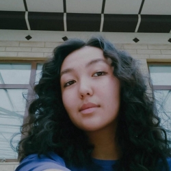 Фотография репетитора Эсаналиева Асель Икболбековна