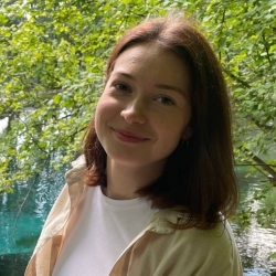 Фотография репетитора Канаева Полина Сергеевна