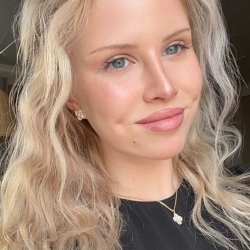 Фотография репетитора Шиганова Екатерина Дмитриевна