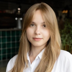 Фотография репетитора Суфиянова Виктория Владимировна