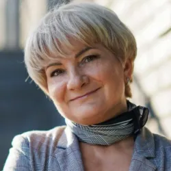 Фотография репетитора Боброва Марина Васильевна