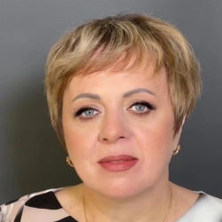 Фотография репетитора Земцева Наталья Михайловна