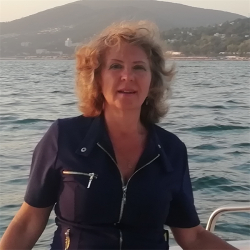 Фотография репетитора Булдашова Виктория Васильевна