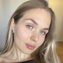 Фотография репетитора Калоерова Евгения Александровна