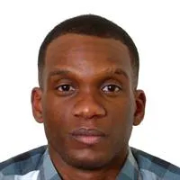 Фотография репетитора Нгуа Ндонг Авеле Жак Бернис 