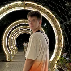 Фотография репетитора Игнаткин Никита Владимирович