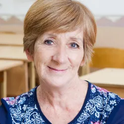 Фотография репетитора Догаева Нина Васильевна