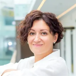 Фотография репетитора Хромова Елена Павловна