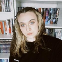 Фотография репетитора Янцева Юлия Сергеевна