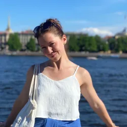 Фотография репетитора Маслова Алина Дмитриевна
