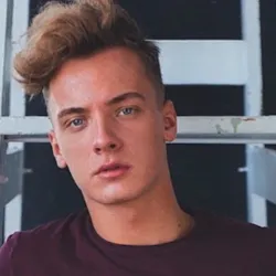 Фотография репетитора Картал Борис Влайкович