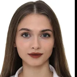 Фотография репетитора Большакова Полина Михайловна