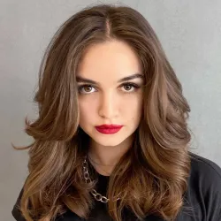 Фотография репетитора Крыжченко Арина Тимуровна