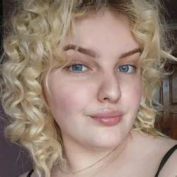 Фотография репетитора Пахомова Елизавета Денисовна