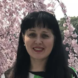 Фотография репетитора Непомнящая Елена Николаевна