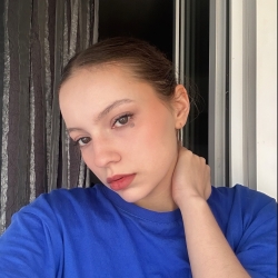 Фотография репетитора Дудина Алина Игоревна