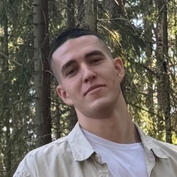 Фотография репетитора Зверев Владислав Андреевич