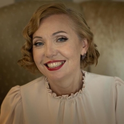 Фотография репетитора Бондарь Леся Борисовна