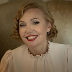 Фотография репетитора Бондарь Леся Борисовна